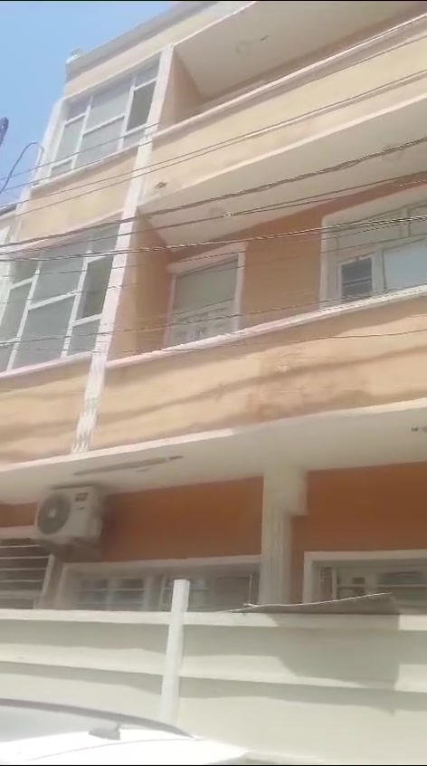 شقة للايجار في زراعي ابو  طيارة قرب مستشفى الدورة الاهلي مساحة 100م غرفتين وصالة ومطبخ 
سعر الايجار ٥٠٠ 
الاستفسار على الرقم 

‭٠٧٧٥ ٧٧٦ ٠٨٤٤
