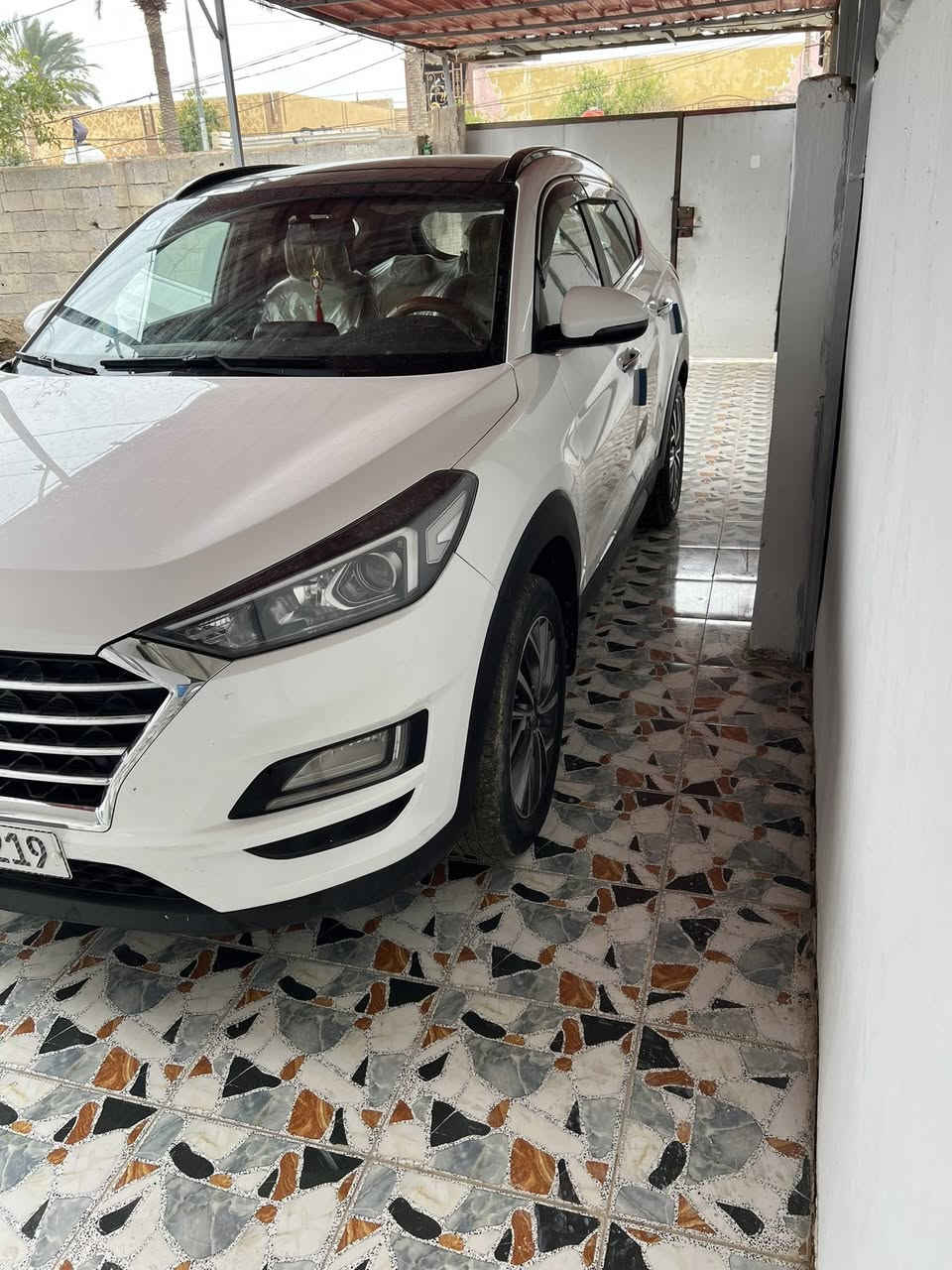 فوووول مواصفات ١/١
⬅️ومعروفه الكاصد كلشي بلادي ماكو اي عمل بيه كلشي بيه بلادي

⬅️رقم بغداد الدولي الجديد

 مشروع وطني مجددة الى سنة ٢٠٣٠

السيارة ب اسمي 

وقبل ايام داخلة هزه 

ومحول الرقم الجديد 

ومجددة السنوية ٥ سنوات

يعني من كلشي كاملة الياخذه مجرد تحويل ثاني يوم

السيارة مكفوله كفالة عامة  

⬅️السياره فول كوري اصلي 

جديدة حتى الغراض والعدة  كلهم بعدهم بنايلون الشركة 

والفابلون مال سيارة

والسيارة تايرات تخم جديد قبل ايام شديته

 حتى الجداحة بعده بنايلون الشركة ممستخدمة

والاسبير المقدس منازل

والنايلونات ال بل ارضيات هسه شلته بعده ع وضعية الشركة

مواصفاته /

بصمة تشغيل

بصمة ابواب

٣ انضمة قيادة

٢ كرسي كهرباء

أريل نفكيشن

شاشه أبل كار بلي البلادية مال كاصد

الداخل كشنات مخمل جان مدوشمه من استلامه من الشركة وهسه شلته محد كاعد عليه 

شاحن واير ليس

٢ لدات امامية 

ثلاجه بلجكمجه

محرك ٢٠٠٠ دوش

اي بي اس

فول تحكم ستيرن

الدوسات علامة توكسان 

حاجب نهاري

كشافات زينون

الدشبول والغرفه الداخلية كله فايبر كاربوني

حساس امامي

حساس خلفي

كاميرا خلفية دوارة

مري شفط ويا القفل

سايد بريك بلرجل 

نضام ترحيب

ويل ١٨

مخرج Aux 

مخرج usb

لد امامي 

لد خلفي

مثبت سرعة

اشاير بلمري

يدات نيكل 

قطعتين تبريد

⬅️والسيارة ع ايد وحدة من طالعه من الشركة 

⬅️ضمان شركة الكاصد بعده النايلون بلسيارةالفابلون على السيارة الخارجي والداخلي بعده موجود ب اكثر السيارة والاسبير اكيد منازل    

⬅️ مكان السيارة بابل

والسيارة داخله هزه جديد قبل ايام ومتحول الرقم الجديد ومجددة 

يعني الياخذة مجرد تحويل

 

السعر 198 وبيها مجال التفاوض

مكان السيارة بابل 

وهذا  رقمي ***********
