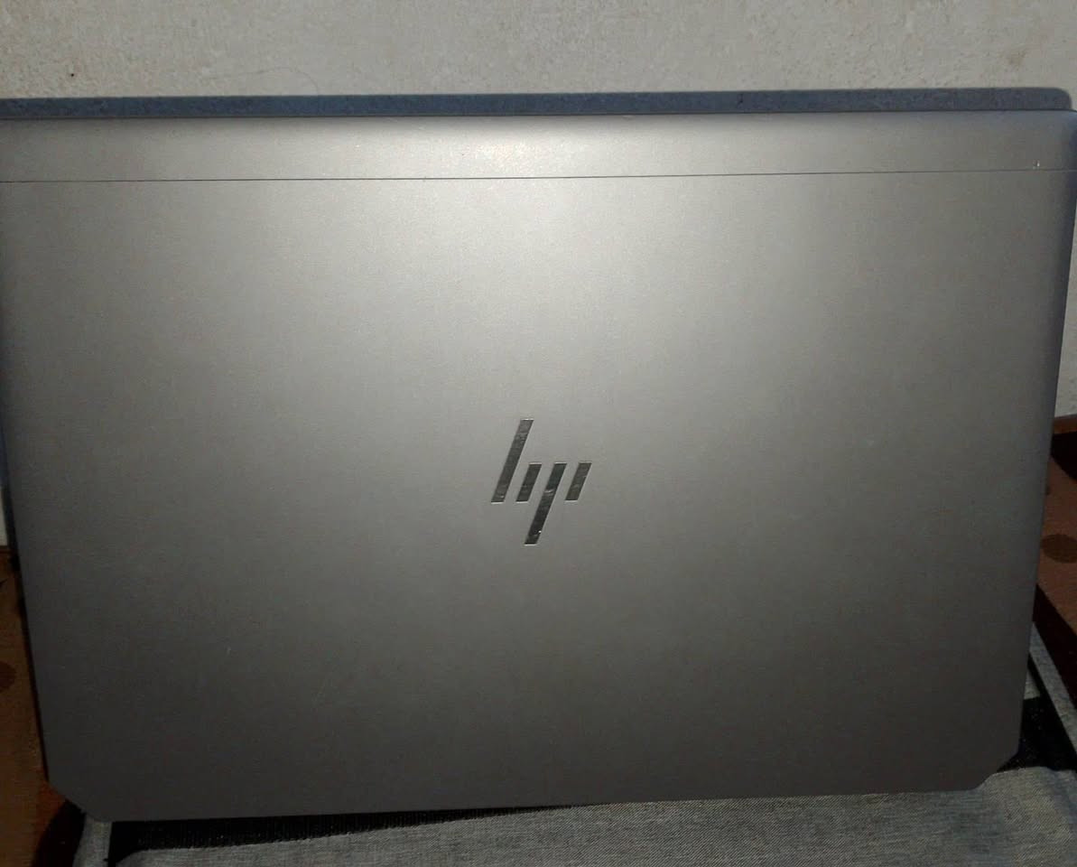 Hp zbook G6 15
مستعمل أوروبي نظيف ضمان على كل شي حالة لابتوب 
هارت : 512
رام : 32
معالج . قوي حتى تكدر تلعب اي لعبه 
سعر : 550 مجال 
رقم تواصل: *********** واتساب و كورك
