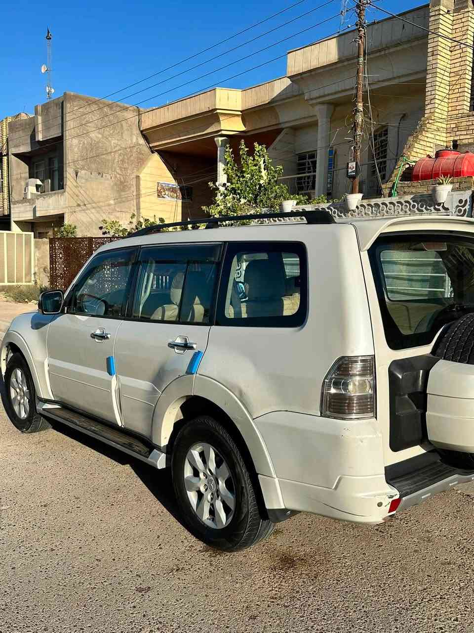 سلام عليكم اخوان

باجيرو 2012 حبتور خليجي

رقم بغداد تحويل مباشر

فول مواصفات 1/1

تحكم ستيرن جهتين

محرك ٦ سلندر

فتحه سقف

7 راكب

3 قطع تبريد

لايت زنون

داخل بيجي

كشنات كهربائي

كشنات جلد

السياره مناقصهه برغي 

كير محرك تبريد صدر تخم تاير 

السياره بيهه بارد بجامغ الامامي كد اربع اصابع واضح بصورة جهه الصدر وبيها بارد شبر بجامغ الخلفي

الباقي كفاله عامه

السعر ب143وبيهه مجال للطيبين

للاستفسار  

 ***********
