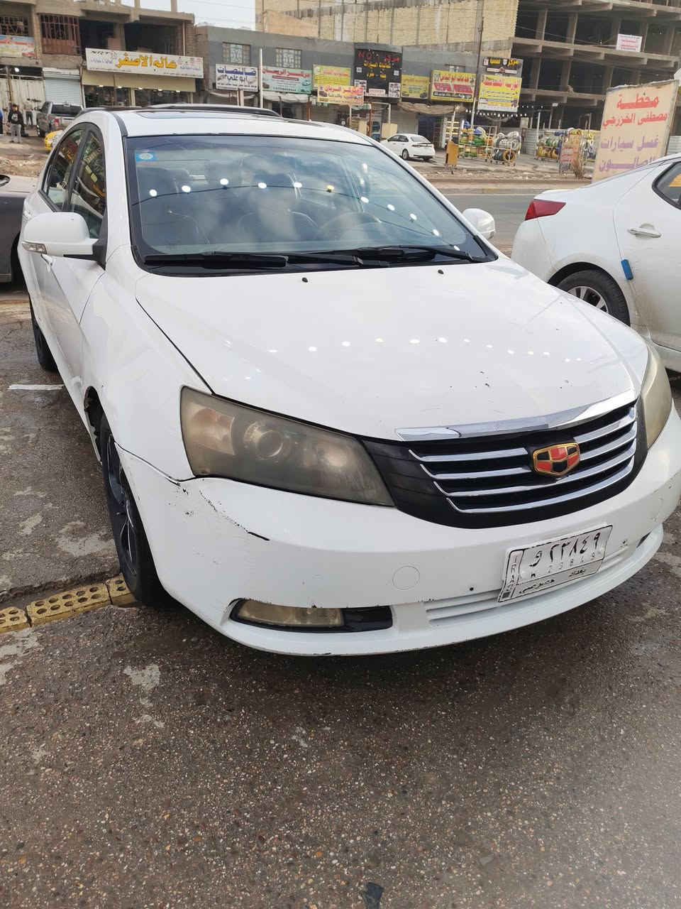 سلام عليكم
جيلي امكراند  EC7 موديل 2012 رقم بغداد الماني باسمي السنوية نافذة 2028 بدون ضربة بيه صبغ هلالات فقط اثر تعمير بدون خياس البدي  المحرك 1800 والكير بلاديات الصدر الامامي والخلفي نظيف التبريد منظومة جديدة كاملة 
المواصفات فتحة سقف وشاشة أندرويد وكامره خلفيه واشاير بالمري والكشنات جلد السيارة ماشية 147 كم والسعر 55 $$  والمكان بغداد شهداء البياع والرقم واتساب ***********   #####
