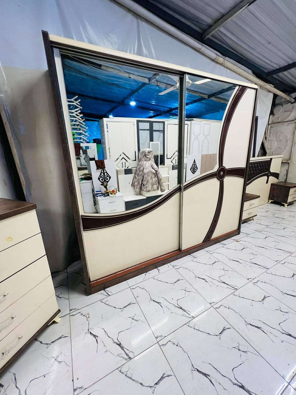 غرفه تركيا 6قطع فووول نضافه سعر بسسسسس500وي نقل وشد مجاني سااااارعووووو بالحجزززز🤩💜💜


**إذا كنت صاحب هذا الإعلان وتريد حذفه لأي سبب، رجاءا أرسل رسالة إلى الدعم الفني**