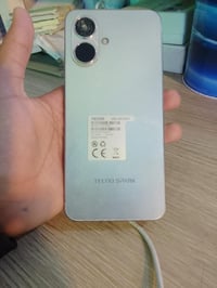 تيكنو سبارك • شغال • عدسة مكسورة