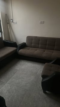 تخم • مستعجل • صوفا