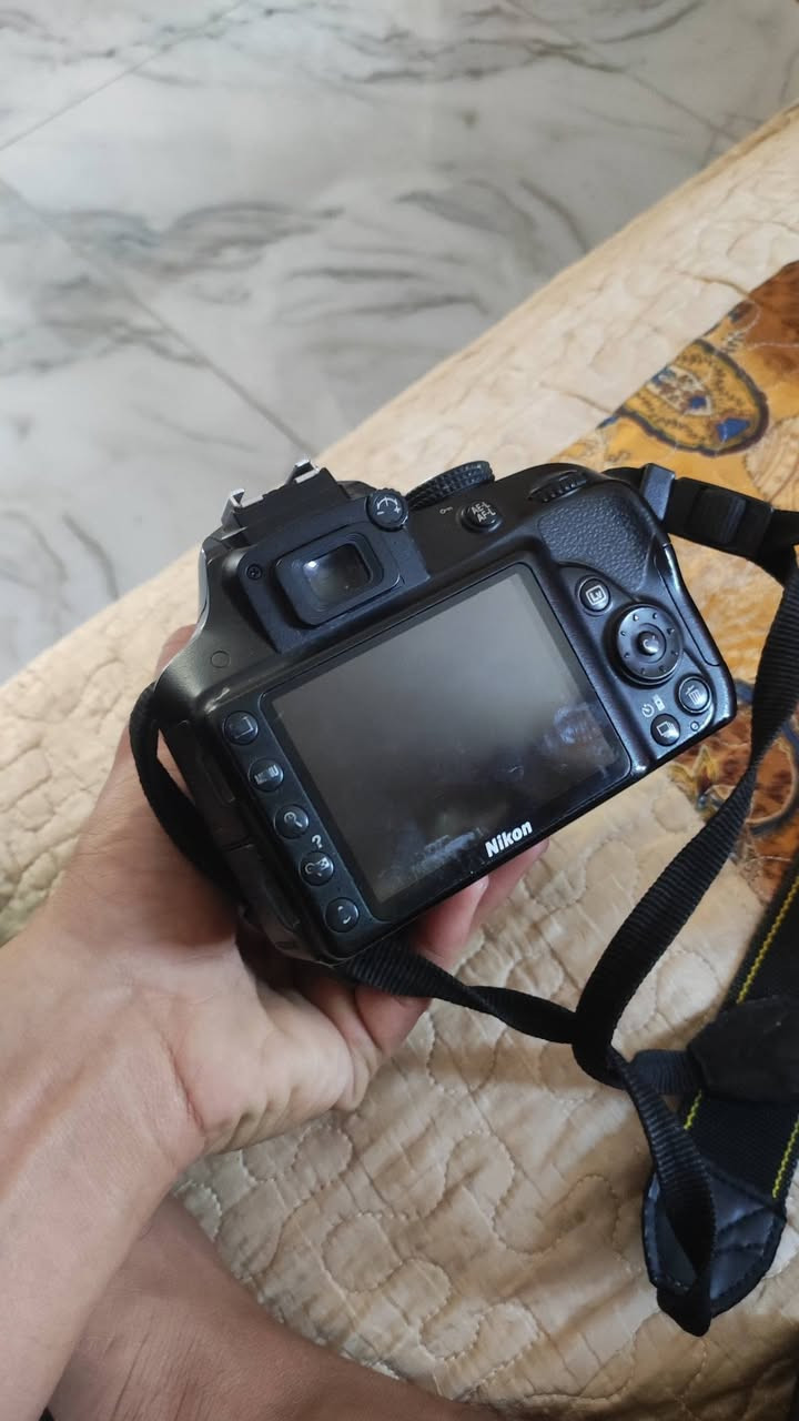 #كاميرا_للبيع 📍
نيكون 3300 ✅
عدسة 18:55 vr الأصلية ✅
شتر 16k ✅
شاحنة الأصلية ✅
بطارية الأصلية ✅
مكاني حله - السعر خاص


**إذا كنت صاحب هذا الإعلان وتريد حذفه لأي سبب، رجاءا أرسل رسالة إلى الدعم الفني**