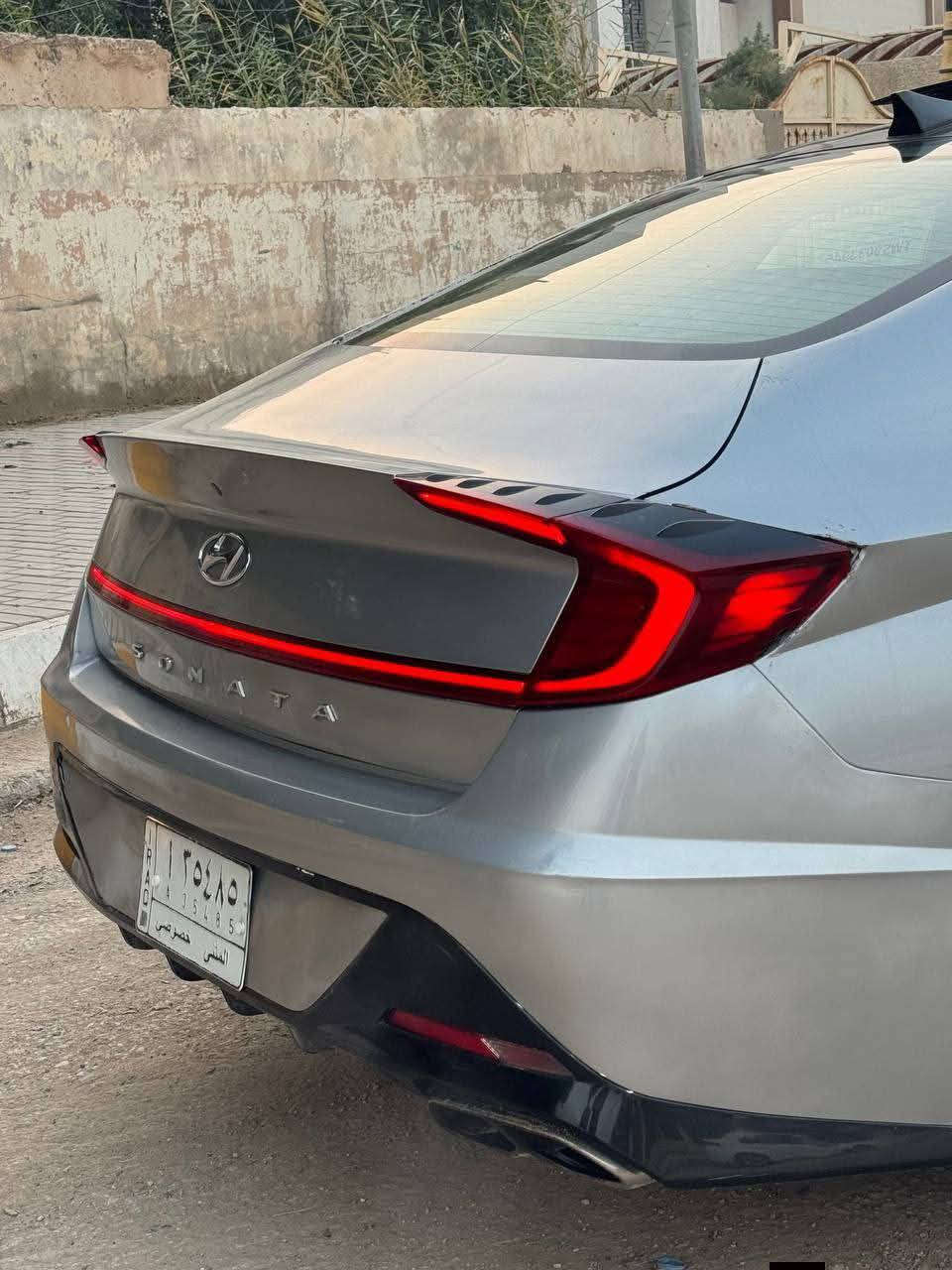 السلام عليكم
هونداي سوناتا 2021 وارد امريكي رقم مثنى معوقين وكاله عامه بسم المشتري سياره بيه بنيد مبدل وبيه ضربه بلجاملغ الخلفي والسياره بيه رش صبغ جماليه سياره جديده وجاهزه بدون اي نقص فووول مواصفات Nline  بنوراما بصمه كشن جلد و كهرباء شاشه ديجتل هندبريك بصمه  تشغيل عن بعد تحديد مسار مانع انزلاق ثلاث وضعيات قياده رادار أمامي وجانبي دواخل لونين كير طياره باقي مواصفات معروفه مكينه 1600 تيربوووو 
سعر 120 مكاني نجف ***********
