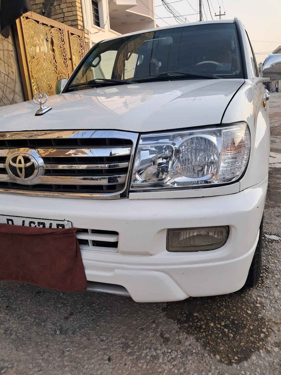 سلام عليكم مرخصت ادمن لاندكروز مونيكا موديل ٢٠٠٣فول مواصفات خليجي دبل تانكي ٣قطع تبريد كير اتو مع لوكير....فايسن كير كهربائي مع سكليتر تخم تاير برجستون باتري جديد حداديه امامي وخلفي جديد كهربائيات كلها شغاله مكينه وكير خير من الله سياره مكفوله من دعاميه للدعاميه لا ضربه ولا طخه مصبوغه حزام فقط جراد خطه بيها منضومت غاز ٨٠ لتر......سياره قبل ١٠ ايام اجيت بيها من العمره....سياره مكفوله من كلشي وغير هاذه الحجي اني خسار....سعر ١٧٠ وبيها مجال بصيط مكاني كربلاء وهاذ رقمي ***********
