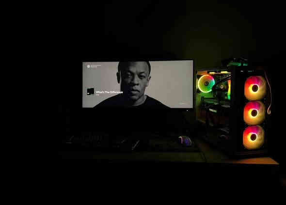 السلام عليكم
للبيع شاشة GIGABYTE M34WQ، حجمها 34 إنج Ultrawide(21:9)، دقتها 3440×1440 وفريماتها 144Hz. نوع البنل IPS ،الشاشة كلش نظيفة وما بيها أي عيب استعمال كلش قليل.
سبب البيع اريد اخذ oled 
العنوان:بغداد حي الجامعة 
تليفون:***********
السعر 600 الف
