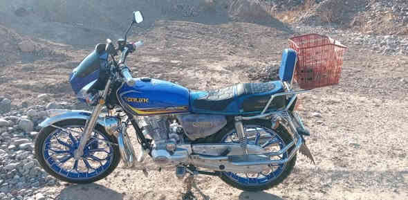 السلام عليكم     «مكلف بالنشر»»
ماطو للبيع 
نوع جني كله   محرك شرط كهربائيات شرط مابي نقص برغي فقط بي تانكي البانزين مبدل 
بدون لاطخه ولا شخطه 
موديل 2024
لون ازرك   منفيس ويا 
تايرات شركه 
بعدو بلا دي
السعر   « 860» وبي مجال شوي 
اي استفسار اتصل 
***********    خاص مفتوح
