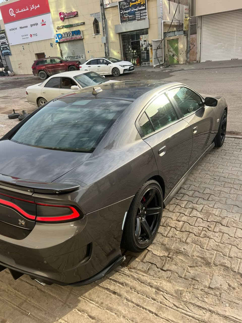 يالله السلام عليكم اخواني اقره التفاصيل قبل لتتصل
دوج چارجر سكات  2019 اصل رقم بغداد مشروع وطني 

مكينه كير كفاله 

هيمي 5700 V 

سياره جديده وحلوه الف دينار متصرف عليها

 حداده خير من الله 

داخل اسود 

كشنات كهرباء 

جنطه كهرباء 

حساس خلفي 

شفتات سترين 

تحكم ستيرن 

شاشه جبيره كاربلاي

ولف حماوه ريسنك 

ما مشتغله خط نهائيا 

ماشيه 140 حقيقي 

والدوج معروفه مواصفاتها

حادثها جاملغ وبنيد 

السعر 190 وبيها مجال للشراي 

ما عاجبك المنشور كأنك ما شايفه فدوه لگلبك 

مكاني البصره 

رقم موبايلي *********** موجود اتصال وواتساب هم
