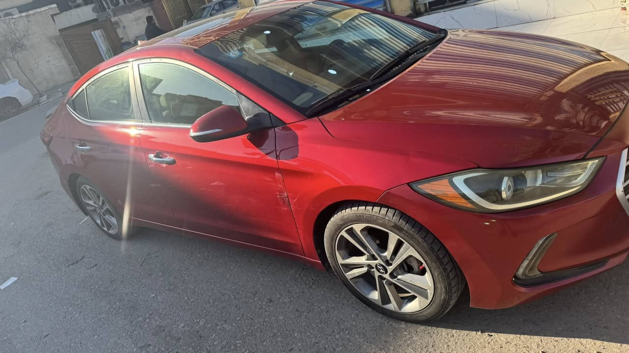 للبيع او المراوس حسب القناعة 
النترا ٢٠١٧ لمتد فول مواصفات نظيفة استخدام شخصي رقم بصره باسمي 

🔴 محرك 2000 دوش المرغوب وكير ٦ نمر كفالة 

🔴 بصمة تشغيل وبيبان ونظام ترحيب 

🔴 فتحة سقف وشاشة وكاميرا دوارة 

🔴 كشنات جلد بيجي تحكم كهربائي وتدفئة بالكشنات الامامي والخلفي
 
🔴 نظام صوتي انفنتي و٣ انظمة قيادة 
 
🔴 رادار جانبي ونقاط عمياء ولد نهاري 

🔴 ويل لمتد  ١٧  وتخم تاير جديد
 
🔴 صندوق ذكي وحساس تايرات وحساسات خلفية 

🔵السياره كفالة من الضربه والصبغ 
داخلة مياه امطار وحالوب بسيط كلش ما يبين 
اكفل كهربائياتها من أ لل ي  
بيها بارد بالجاملغ الامامي بسيط كلش 
وعليها ادامه كاملة قبل اسبوع سويتها 

🟢 السعر ١٣٥ ورقة ( مجال بسيط كلش للشراي ) 
رقم الهاتف  ***********
اي استفسار راسلني واتساب
