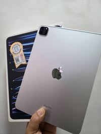 للبيع  ايباد 11 pro M2 الجيل الرابع فريم120   ذاكر 128  بطاريتة 88   ف...
