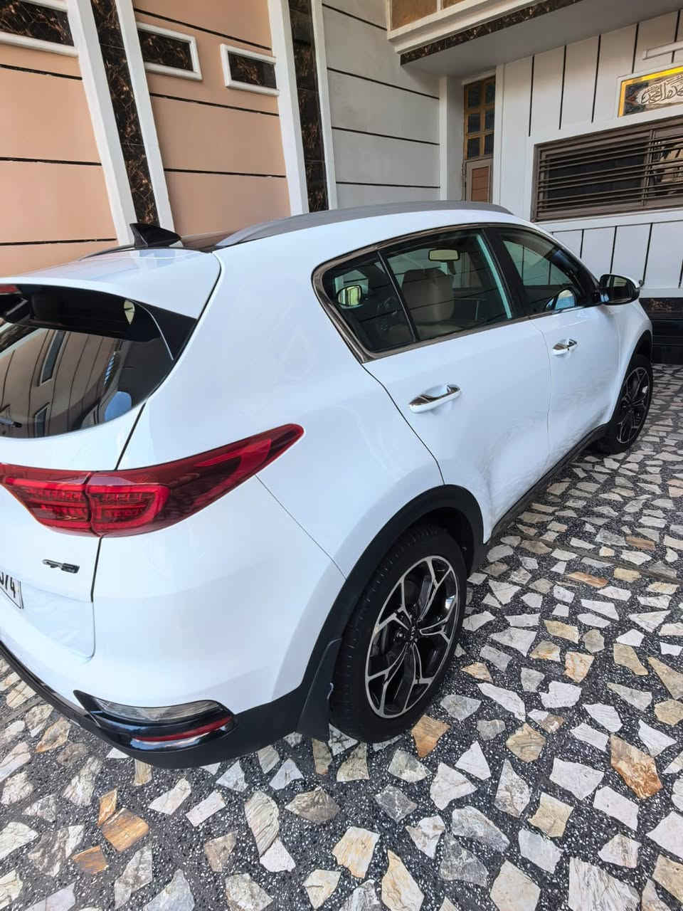 سلام عليكم سبورتج 2021 جيتي لاين ماشيه 87 الف بيهه بارد قليل فقط العنوان بغداد مدينه الصدر الاورفلي
 ‭0780 229 2222
