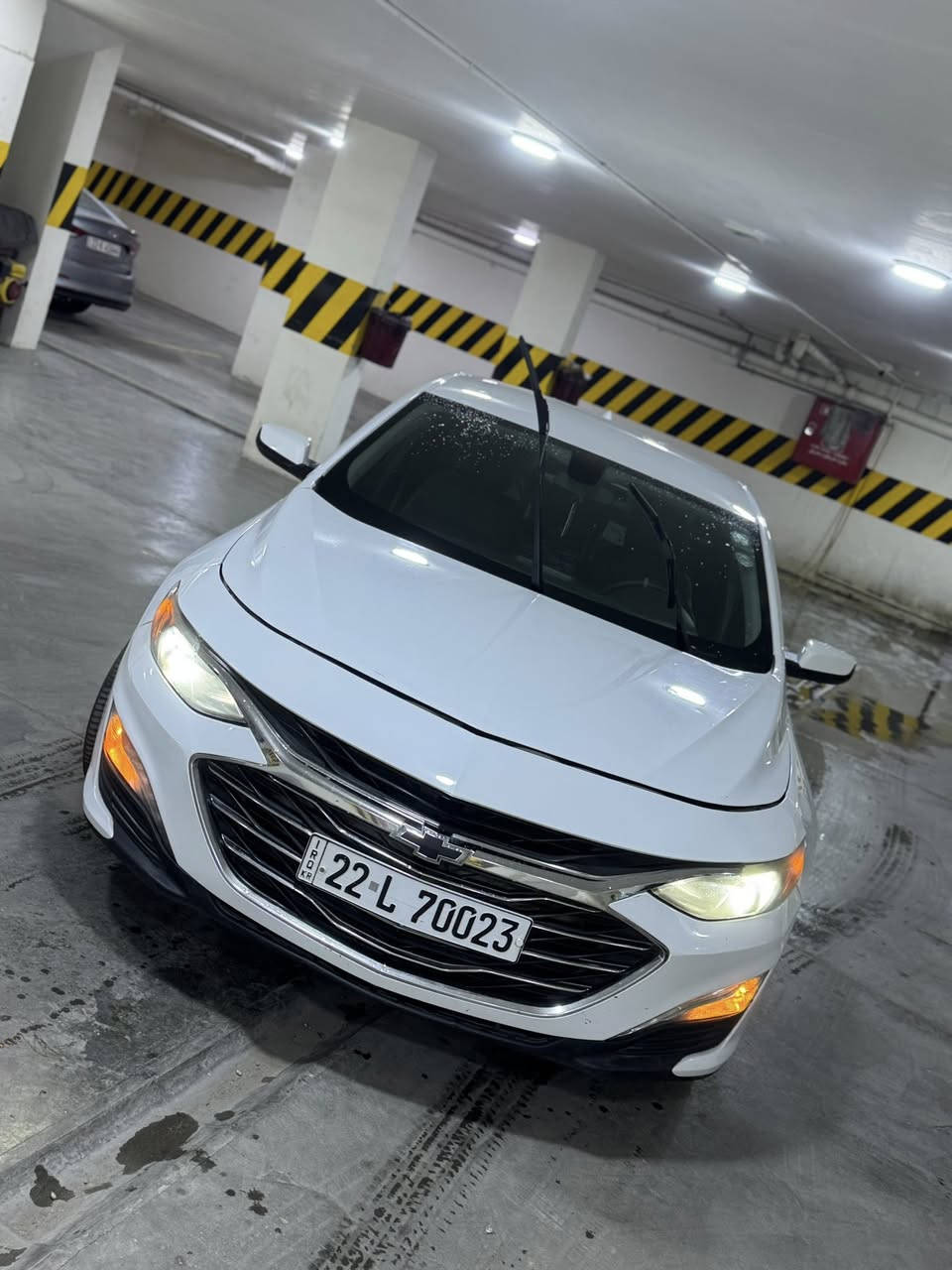 للبيع - شيفروليه ماليبوRs موديل 2021
المواصفات:

 • المحرك: 1.5 لتر تيربو (1500 CC)

 • ناقل حركة أوتوماتيك

 • فئة Rs

 • تشغيل بصمة + دخول ذكي

 • شاشة لمس 8 إنش

 • كاميرا خلفية

 • تشغيل عن بعد

 • بلوتوث + USB + أبل كاربلاي / أندرويد أوتو

 • مكيف أوتوماتيك

 • مصابيح LED نهارية

السيارة رقم اربيل 

السعر 127 وبيها مجال بسيط 

مكاني بغداد الدورة  
***********
