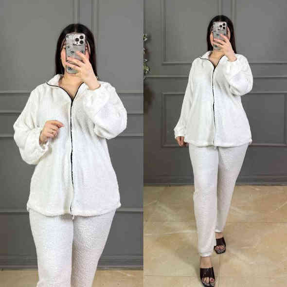 تراك نسائي 

خامة فرو ممتازة شرط الفحص 
L. XL. 2XL

للحجز والاستفسار. واتس اب *********** بغداد
