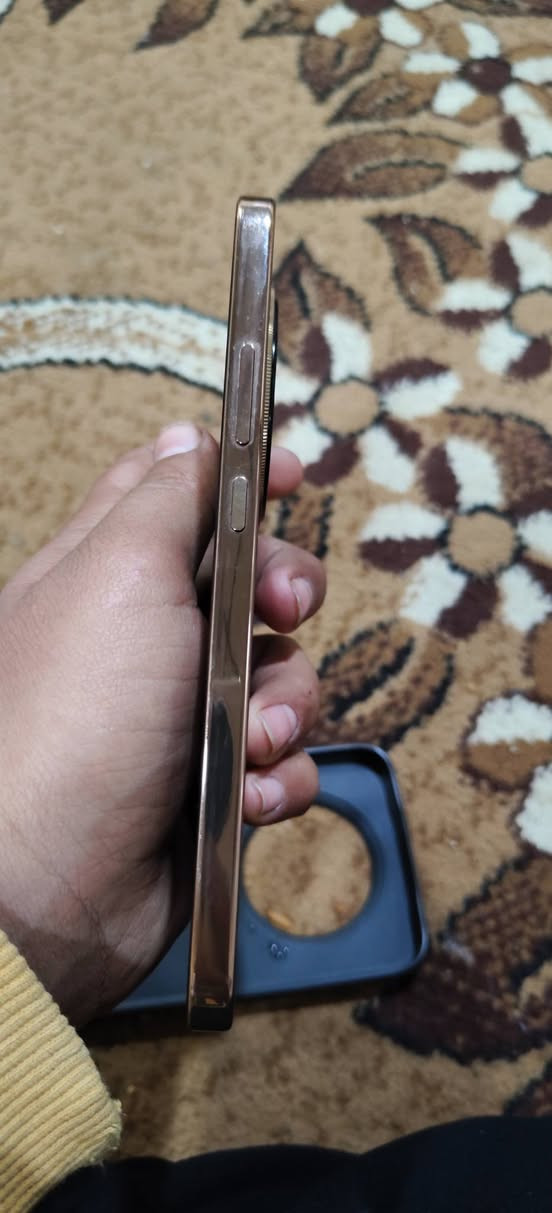 هونر اكس9d جهاز نضافة100٪جهاز شرط شحن يطول 3ايام الجهاز فقط بدون ملحقات السعر 350
الرقم ***********
