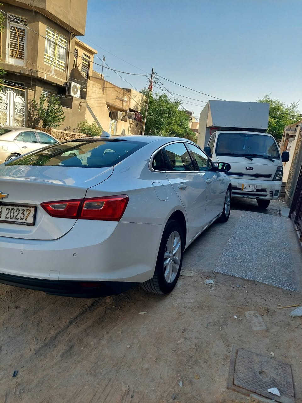 السلام عليكم
للبيع ماليبو خليجيLT 2017 وكالة شركة المنصور كفاله عامه من الضربه و الصبغ والتبديل رقم بغداد الجديد بسمي مشروع وطني انكليزي مكفوله مكينه كير حدادية كهربائيات تبريد تخم تاير باتري جديد شادلها دوشمه جديده كامره امامي وخلفي داش اصليه 

مواصفات السياره معروفه 

6 بصمات

تبريد قطعتين 

ثلاجه بالجكمجه 

لايت زنون بلاد مع تحكم لايت ثلاث وضعيات 

حساس خلفي 

سايد بربك بصمه

شاشة عطلات 

وبيها بعد مواصفات 

السياره على وضع الشركة 

خوان السياره خليجي مو أمريكي

محرك 2500 تنفس طبيعي مو تيربو

 بيها تكحيل كارت حك 10 سانتيم

السعر ١٤٥ وبيها مجال 

مكانك السياره كربلاء 

***********
