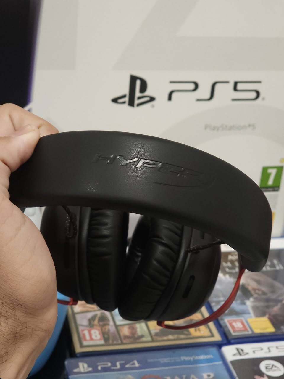 السلام عليكم
سماعة كلاود 3 وايرلس ترهم على كلشي استخدام جداً قليل والملحقات ما مستعملة اصلاً سعر 100 مكاني بغداد الكرخ


**إذا كنت صاحب هذا الإعلان وتريد حذفه لأي سبب، رجاءا أرسل رسالة إلى الدعم الفني**