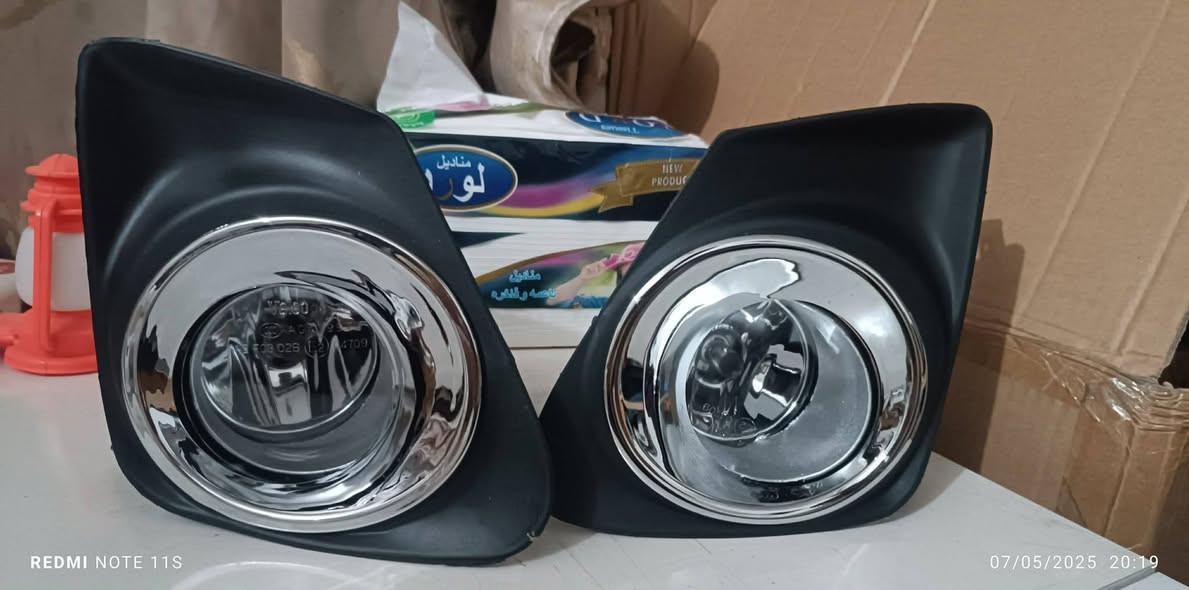 السلام عليكم... 
السلام عليكم... غراض كورلا للبيع.. توصيل لكل مكان ***********
1/بلوجتكرات وكفرات 30الف... 
2/داريم شفتات جديد. ضمان 3اشهر سعر زوج 150الف... 
3/يدات قمارة زوج. 25الف... 
4/فلنجات اصلية تفصيخ مصفرة 75الف.. 
5/سلف كورلا خليجي 50الف... 
6/كلوب لد. سويج 15الف.. 
7/بوبرن وفلنجة جهة وحدة 80الف... 
8/سيارة كورلا مصغرة 10الف... 
9/تحكم. ستيرن سلفر 20الف... 
10/بك لايتات تخم. 65الف... 
11/ديسكات امامية 25الف... 
12/ترايش نيكل تحت باب 30الف...
