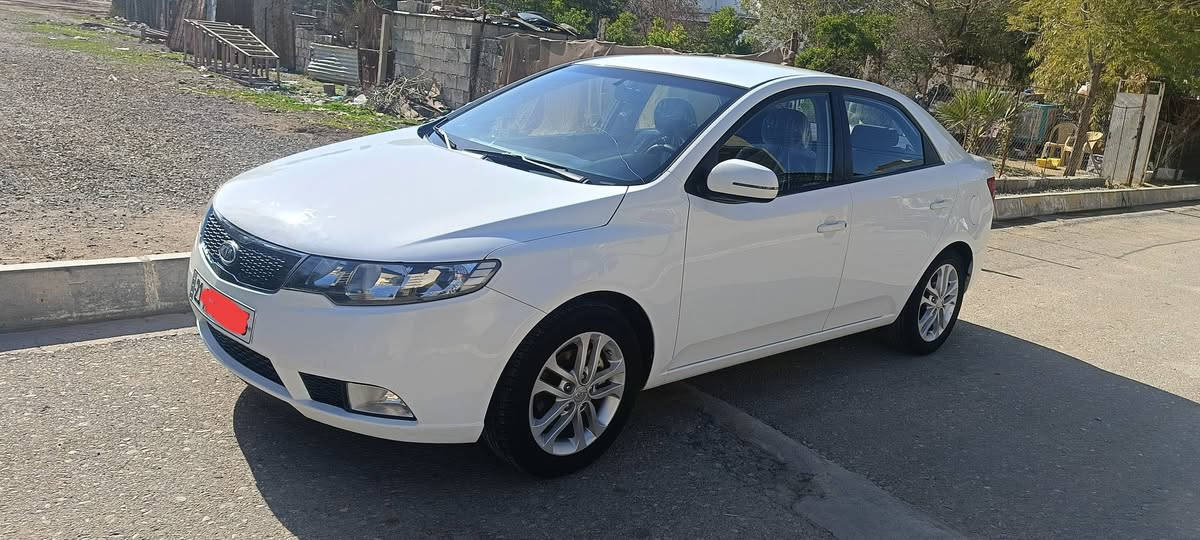 ️ السَّلَاْمُ‌ ‌عَلَیْکُم‌ 
سـیراتو 2011 خلیجی رقم سلیمانیه رقم انکلیزی  محرك 1600 دوش  نص مواصفات  مـڪفوله ظربه وصبغ سـونرمرفق ماشیه 145 الف حقیقی ڪیرمحرك مـڪفولات  مواصفاتها  تحکم استیرن اشایر بل مری مری شط حساس ویل 16 سیاره جاهزه مبیها ای نقص مـڪان السیاره ڪلار
*********** كيفري, ديالى
