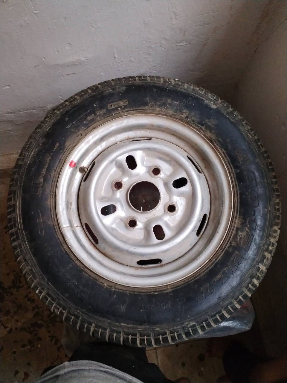 السلام عليكم
اسبير ستوته نضيف لبيع
حله شارع أربعين
***********
قياس الويل 12
