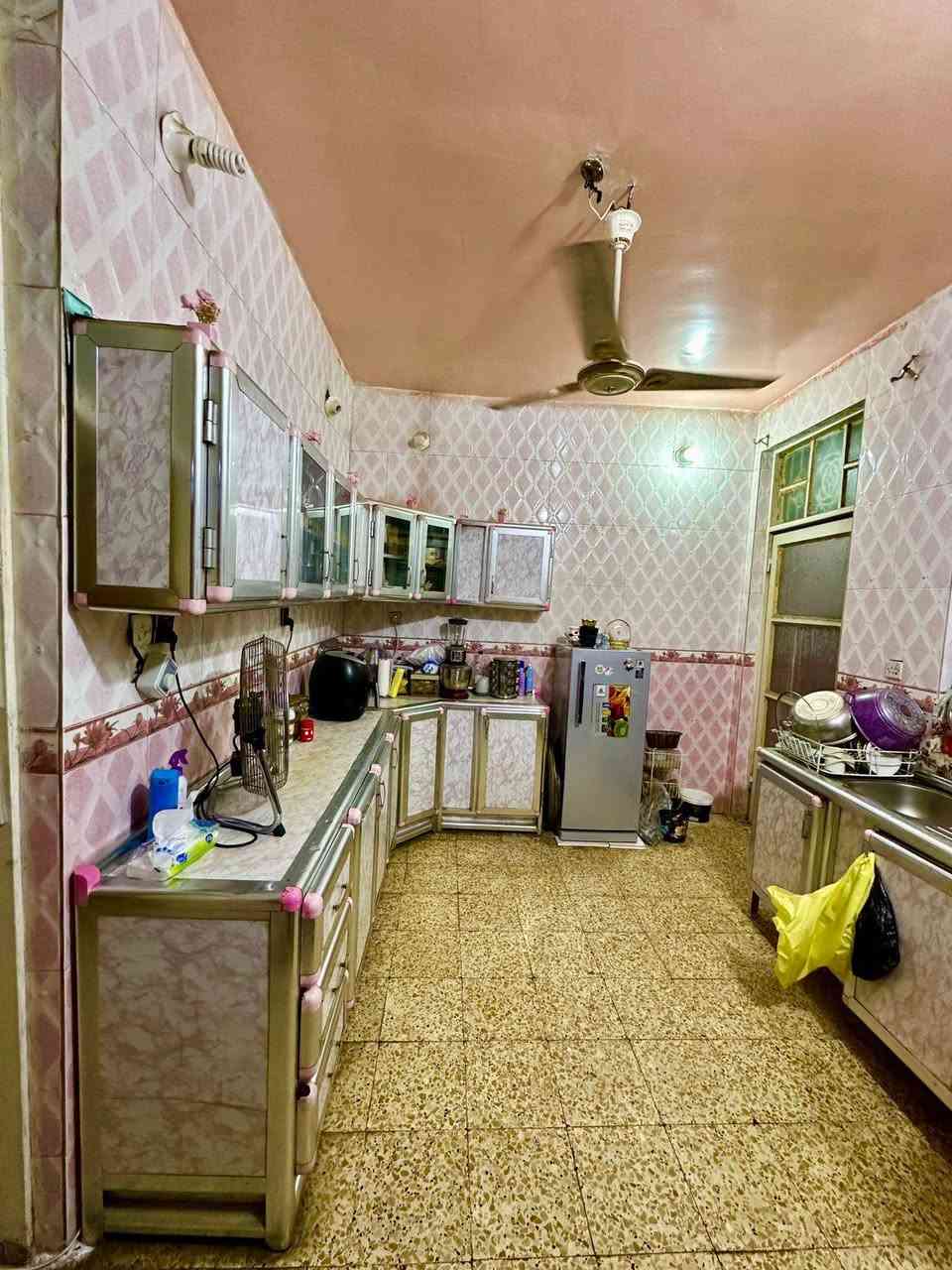 بيت للبيع طابو زراعي 100متر 📣📣📣
كراغول قريب جدا على طريق الديوانية 🛑🛑
3غرف نوم خدمات كامله..🛑 ماء.. كهرباء...  مجاري 
للبيع بالاثاث🛑 وبدون اثاث سعر يختلف🛑
***********🇯🇵.  واتساب تفاصيل اكثر
