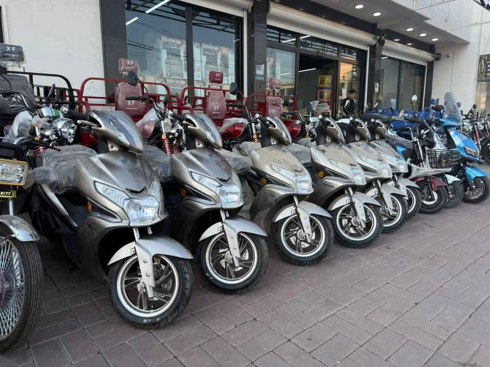 🔥 الوحش "بترابه" وصل.. هاوجي الأصلي بالأقساط! 🏍️💨
يا أهل الرمادي.. يا أهل التأميم. للي يدور الكشخة والمتانة! 😎
متوفر الآن ماطور رص هاوجي (Haojue) باللون الرصاصي المميز 
، كامل الموصفات وجاهز يبيض وجهك بالطريق.

ليش هذا العرض ما يتفوت؟ 👇
✅ اللون الملكي: لون ترابي مميز ونادر.
✅ قانوني مية بالمية: مرقم وجاهز مع السنوية (باسمك وبدون تعقيدات).
✅ كامل مكمل: الماطور بحالة الوكالة وجاهز للعمل.

💳 العرض الأقوى: أقساط مريحة جداً!
بالتعاون مع (جمعية التراث الاستهلاكية)، كدرنا نوفرلك نظام أقساط يريحك وما يضغط على ميزانيتك.
استلم ماطورك اليوم وسدد براحتك! 💸✨

📍 العنوان والموقع:
تفضلوا بزيارتنا، أهلاً وسهلاً بالجميع:
📌 الأنبار - الرمادي - حي التأميم.
📌 شارع النخيل - مقابل محطة النخيل مباشرة.

📞 للحجز أو الاستفسار:
تواصلوا معنا عبر الرسائل ✉️ أو زورونا في الموقع.
#الرمادي #الأنبار #حي_التأميم #هاوجي #أقساط_مريحة #دراجات_نارية #جمعية_التراث #Haojue


**إذا كنت صاحب هذا الإعلان وتريد حذفه لأي سبب، رجاءا أرسل رسالة إلى الدعم الفني**