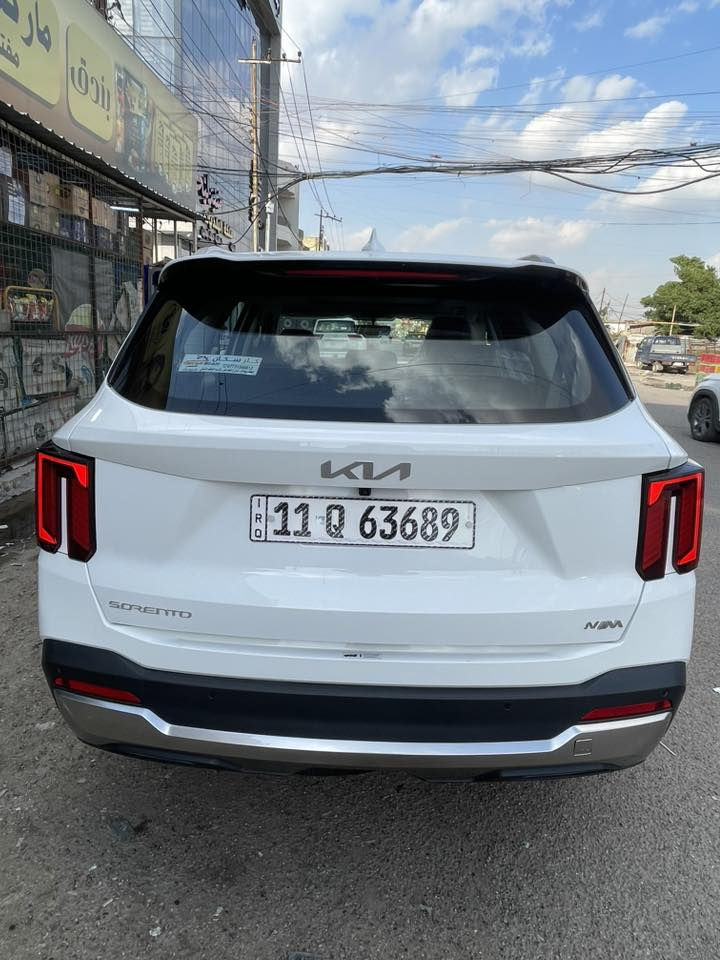 السلام عليكم كيا سورنتو 2025 ضمان شركه اكدال 
فول موصفات  بنرامه السيارة
ويل ٢٠ 
كشنات جلد وحار بارد   مكفوله من بارد وصبغ وفتح 
كهرباء 
جنطه كهرباء 
حساس خلفي امامي   سعر ٣١٨ مجال بصيط جدا 
شاشه متصله 
تحكم جهتين 
شفتات استيرن 
7 راكب 
رقم بغداد تحويل ثاني يوم 
بغداد البلديات 
رقم ***********
