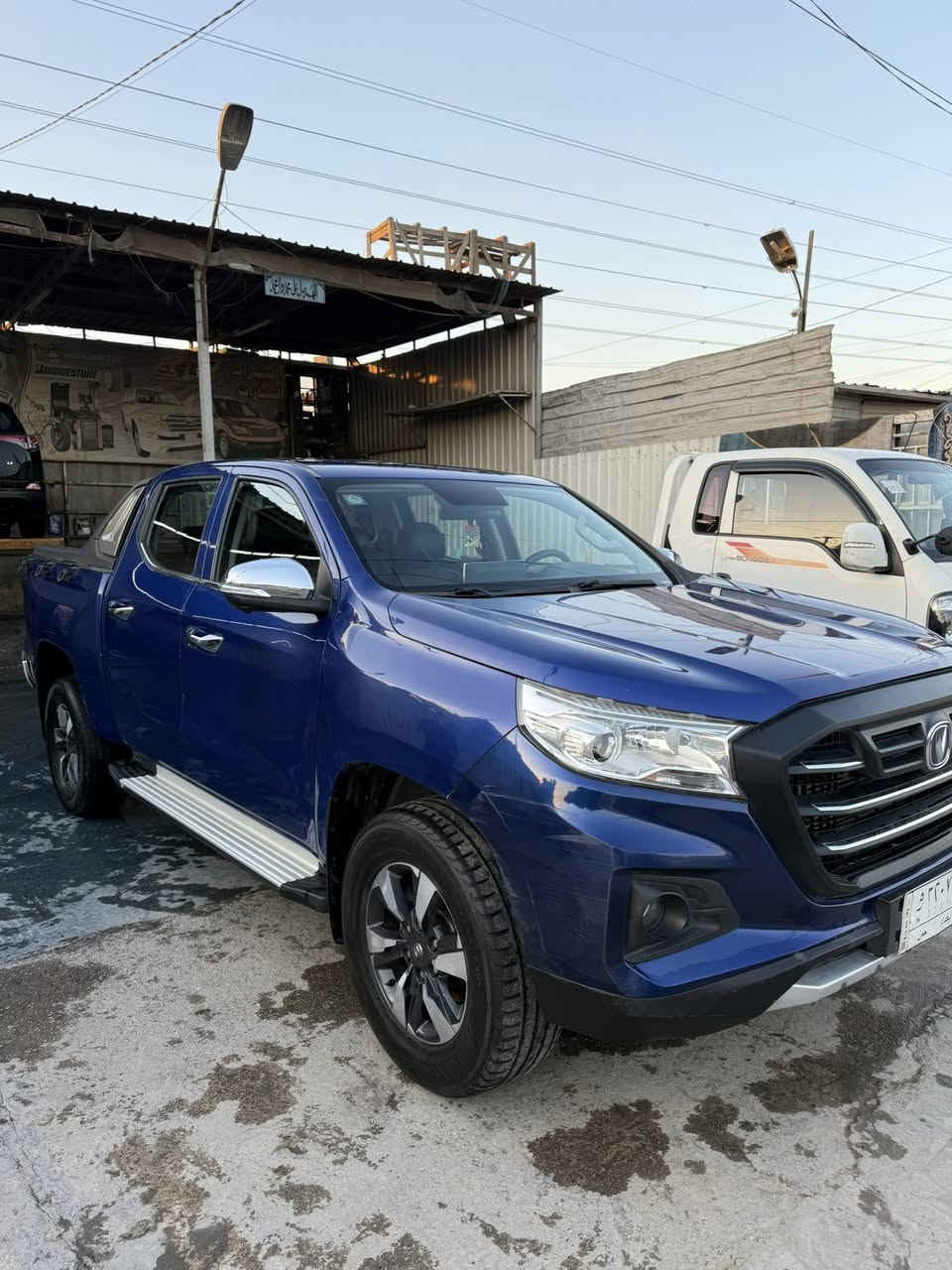 السلام عليكم هانتر2023 لون ازرق التفاصيل داخل الصور بالسونار رقم بغداد العنوان مدينة الصدر رقم الموبايل *********** السعر 155
