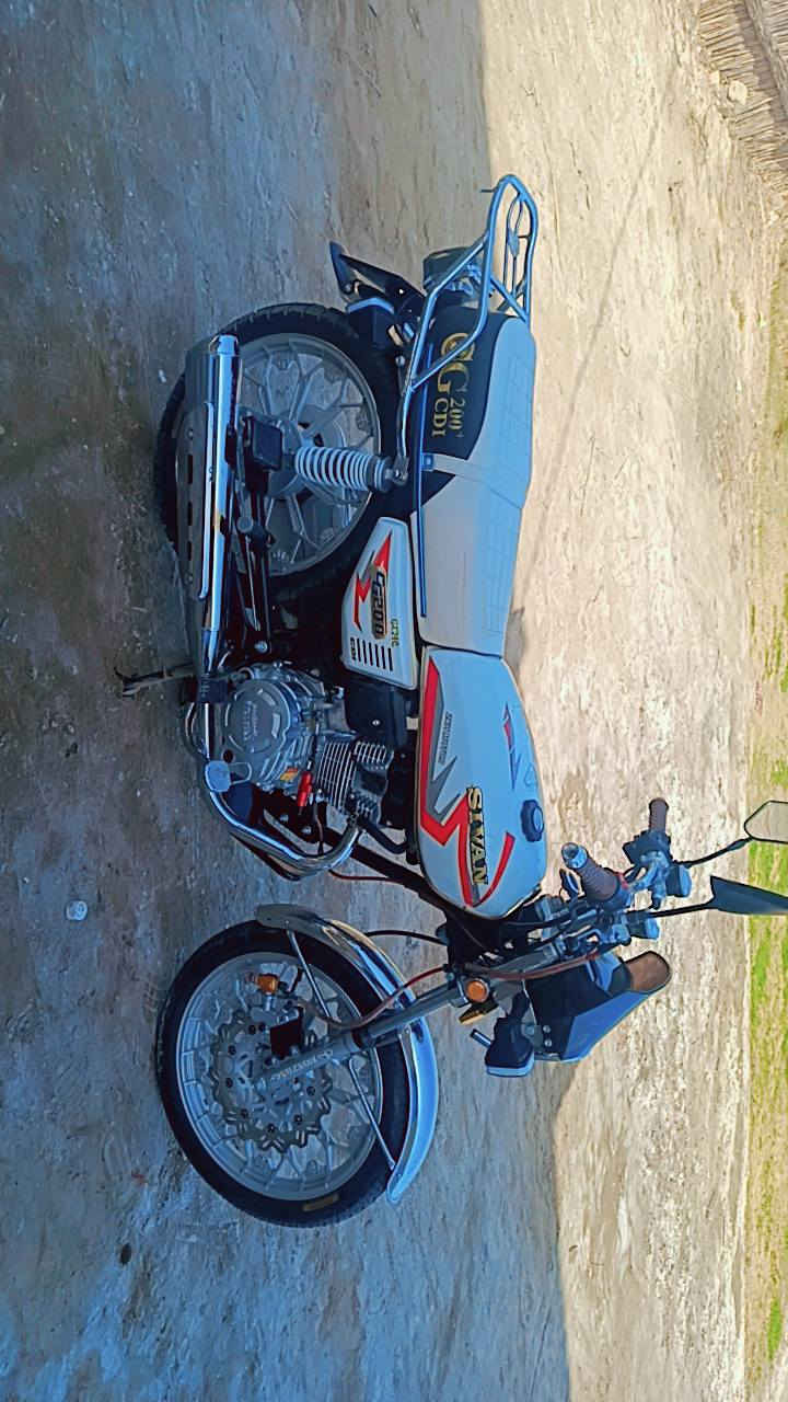 السلام عليكم
سافان 25للبيع
دراجه كامله مكمله
اوراق 
السعر. 825. بيهه مجال قليل
***********
