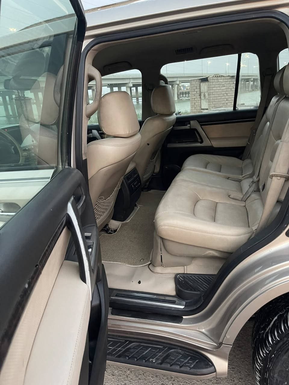 سياره  لاندكروز 2008 رقم كركوك مكفوله كفاله عامه حداده تخم تاير محرك كير كفاله مكينه 8( 4 بصمات) شوفت عينك السعر 250  ) رقم ( ***********
