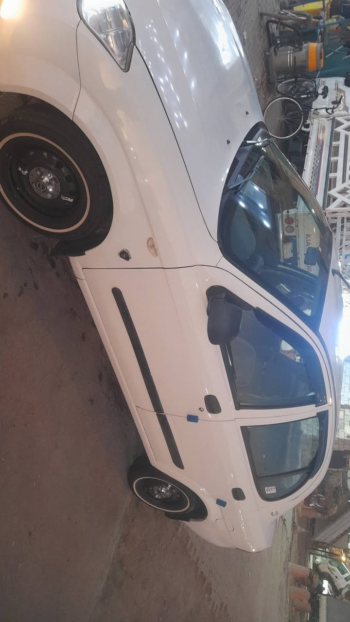 السلام عليكم 
تايبا موديل 13 رقم بغداد بسمي تخم تاير تبريد صدر جديد كلج جديد سيارة جديدة وجاهزة محرك بي تنقيص نص ربع كل شهر 
مكان السيارة بغداد السعر 48 وبيهه مجال حق الجية تحياتي للجميع هاتف ***********
