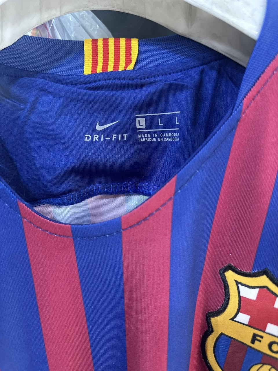 ‏توصيل مجاني
‏10 الف 
‏قياس فقط L


**إذا كنت صاحب هذا الإعلان وتريد حذفه لأي سبب، رجاءا أرسل رسالة إلى الدعم الفني**