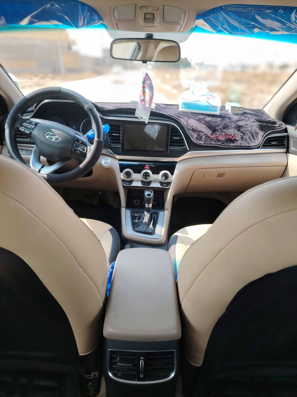 سلام عليكم النترى 2020
رقم بغداد. 
سنويه 2030بأسمي

ماشيه93ألف ميك 
 خليجي

فول مواصفات للاخير....  1/1

 السونار مرفق 

فتحه سقف 

بصمة ابواب 

بصمة تشغيل

حساس امامي 

حساس خلفي

تبريد قطعتين

مكينة 2000 دوش 

صندوك ذكي 

فول تحكم ستيرن

شاشه

كاميرا خلفيه 

مري شفط 

اشاره بالمرايه 

يدات نيكل

ثلاث انظمة قياده ( ايكو - سبورت -  - نورمال)   

العنوان:واسط قضاء الحي قرب الصحابي سعيد أبن جبير

السعر 165وبيه مجال

للإستفسار:***********
+
***********
