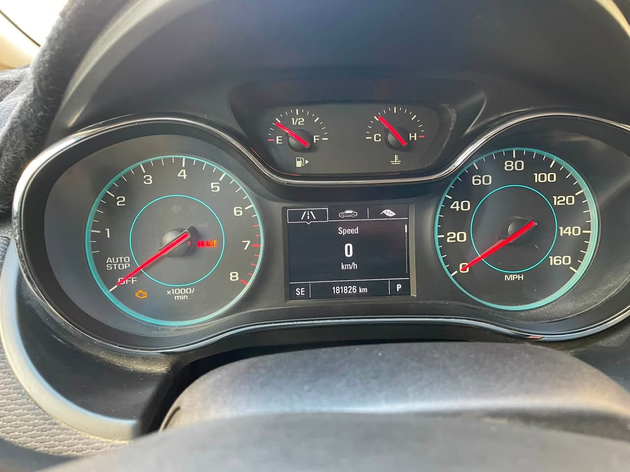 سلام عليكم شيفروليه كروز 2018
ماشية 182000 km
محرك 1400 turbo بحالة جيدة
تبريد شغال 
كهربائيات شغالة 
كار بلاي 
سنوية جديدة بأسمي 
85$
السونار مرفق داخل الصور 
للاتصال 
***********
***********
