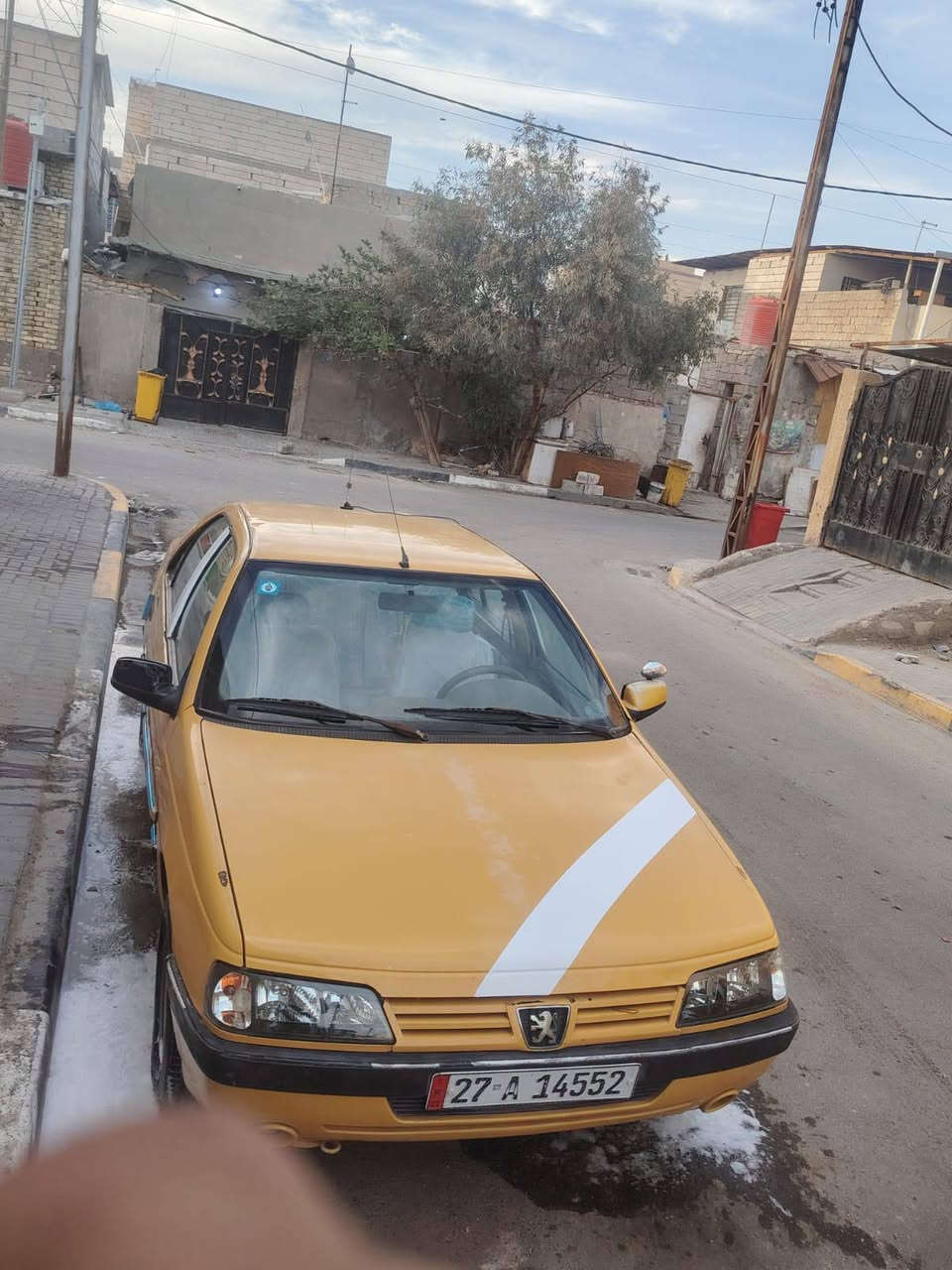 بيجو 405 2016 بيها تلكيطات وصبغ سيارة جاهزة للشغل عوزها تريتيبات بسيطة ما يكلفن 50 الف  رقمها ناصريه تحويل ثاني يوم  محرك بيه بخار  ابيع كوم حديد ابيع كوم حديد ابيع كوم حديد  سعرها 31$ وبيها مجال  حك الجية فقط  عنواني قبلة ***********
