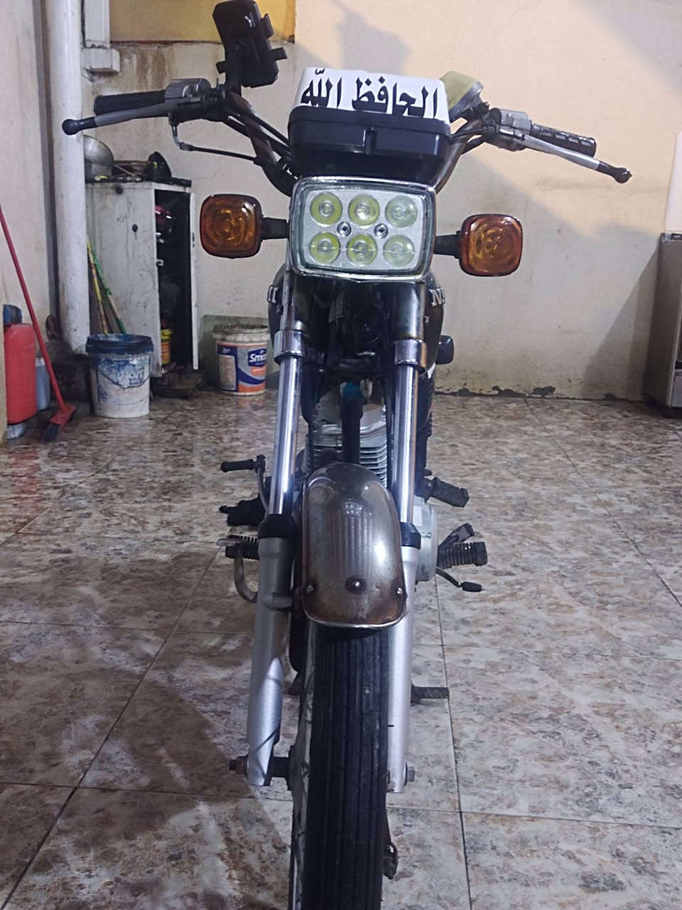 سلام عليكم دراجه ايراني البيع شوفت عينك دراجه خير من الله دراجه ادوات مكفوله من البوكه ماكني بصره معقل رقمي ***********
