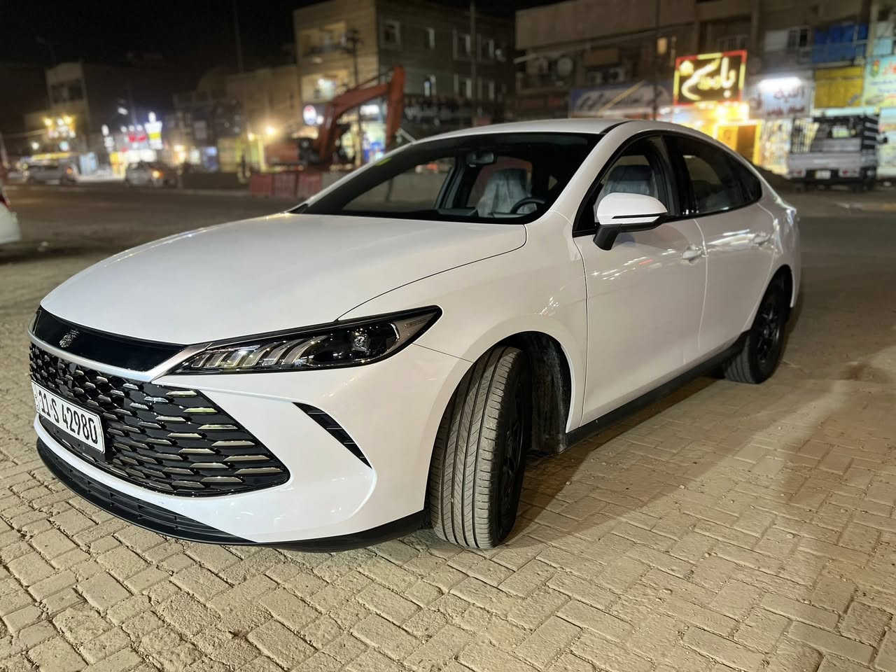 بيوايدي كن بلاص ماشيه الف السعر 18500 قفل مكان بغداد الدوره التصال على الرقم *********** لسياره كفاله عامه فقط رصعتين صغار
