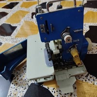 مكينة خياطة اوفر يابانية الصنع للبيع 07725639228