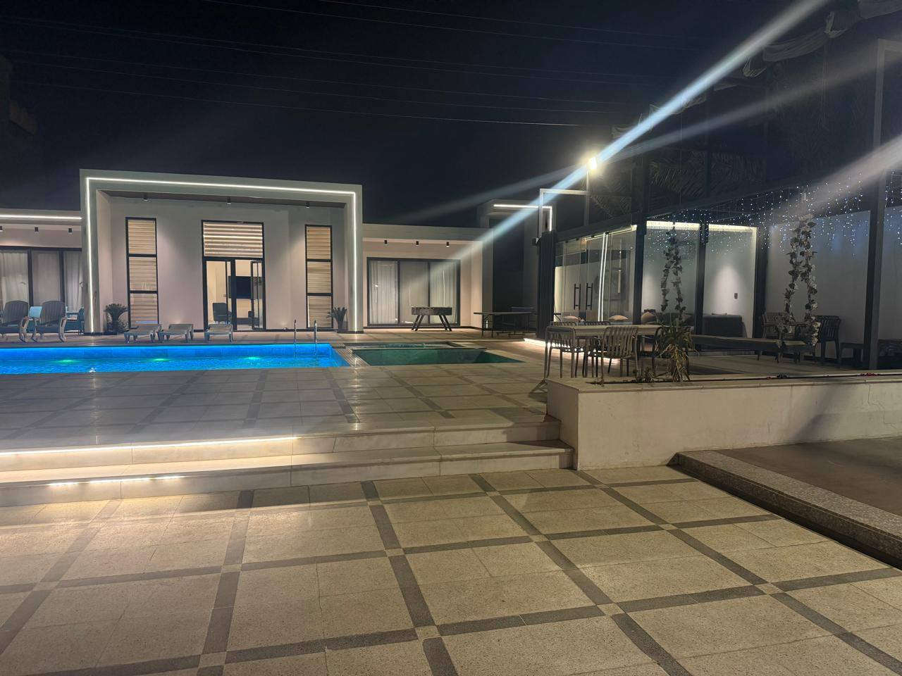 سلام عليكم يتوفر حجوزات موثق بتطبيق اجرلي العنوان الدوره البوعيثة استفسار رقم ***********
