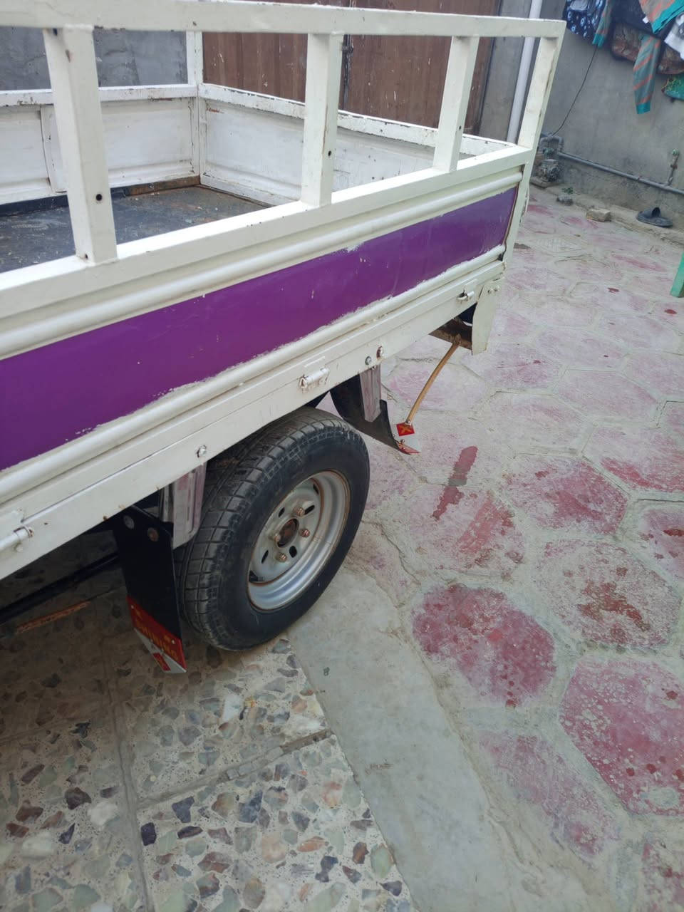 سسلام عليكم ستوته امتيارر ميدل 14مكينه مصارلها شهر هيه ولاكسن جمره 26 رقم وسنويه كهربيات سلف  كله شغال مكفوله من كلشي مكاني حله شارع 100 ابو خستاوي للاستفسار ***********
