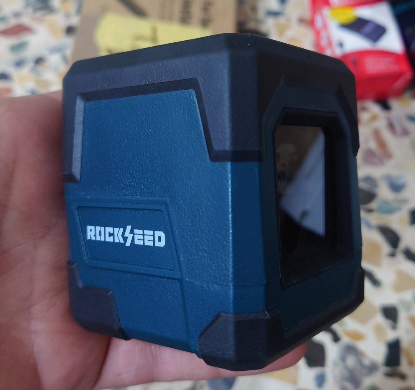 گبان ليزر بخطوط متقاطعة X, Y من ماركة RockSeed، 
يعمل الجهاز بخاصية التسوية الذاتية لضمان دقة القياسات أثناء العمل.
السعر 20 الف ✅


**إذا كنت صاحب هذا الإعلان وتريد حذفه لأي سبب، رجاءا أرسل رسالة إلى الدعم الفني**