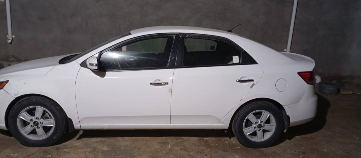 السلام عليكَم
كيا سيراتو خليجي 2011
سياره خير من الله  مكينه كير تبريد حداديه تخم تأير  
سياره كفاله من تبديل عده صبغ
رقم بغداد بسمي مكاني دوانيه
شراي اتصال ***********.  ***********.
وسونار بل منشور لحد يراسل خاص ماجاوب
