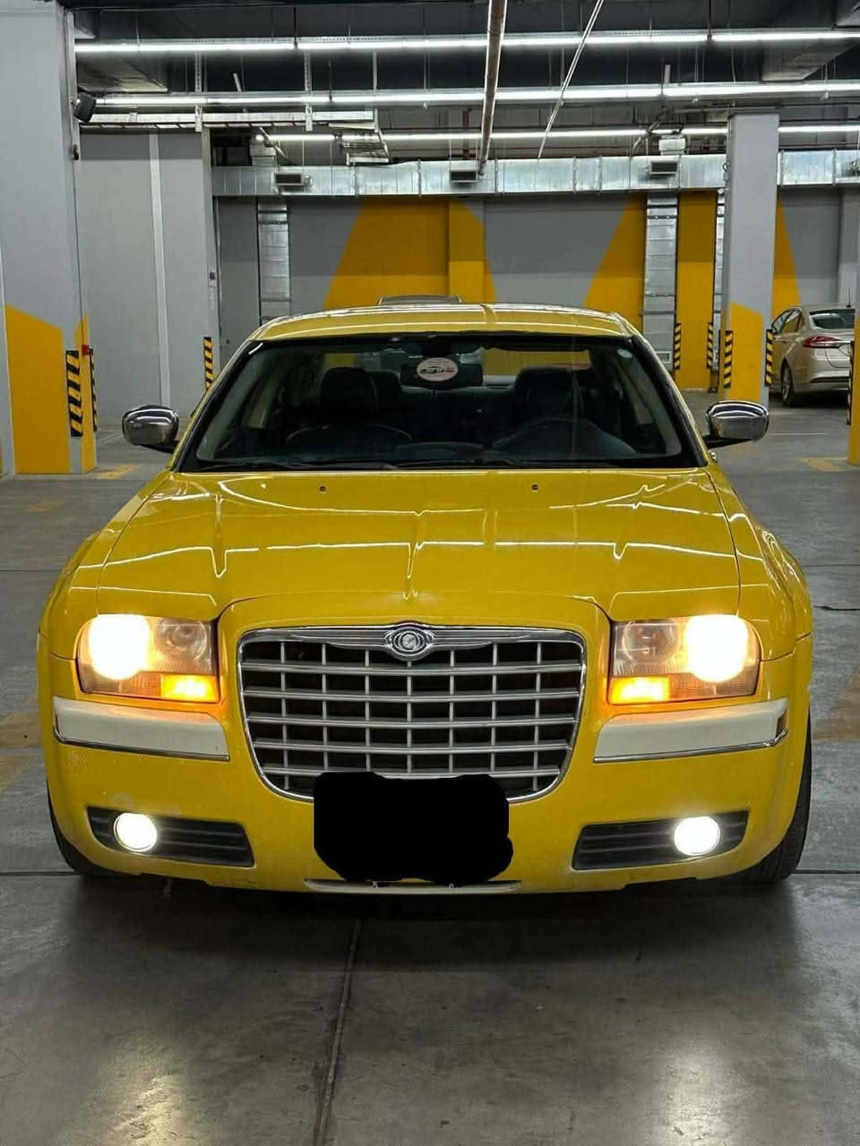 السلام عليكم ،،اوباما،تكسي  موديل 2009اصل كله ليبل واحد حادثها ،جاملغ خلفي جهة العبري وكلش بسيط ،،، هيأة غرامات مصفره،خط وبحث جاهزه خطها كوت بغداد ،،،سياره مابيها مصرف ابد جاهزه تخم تاير حداديه محرك كير جدد بشرط قبل شهر ونص شادهن ،،،منظومه غاز جديده بيها مابيها كلوب بل عينه مشتغل شرط رقم صلاح الدين انكليزي باسمي ،شخصيا عنوانها  واسط الكوت،،للتواصل رقمي خاص ما اجاوب لان ما متواجد يىرحم والديكم ،*********** السعر 108 وبيه مجال كلش قليل
