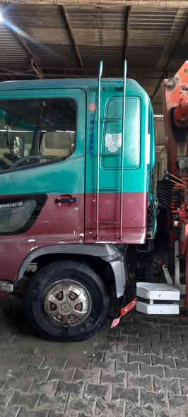 السلام عليكم

كرين هينو شيطان 

رقم بغداد 
موديل2003اصل
مامعلاية 
مداور ثاني يوم
كرين يونك 3سلايتات مخالف
مكينة 80 فاكيوم محسن
نضيفة 
مكفولة مكينة كير اكسل وحدادية 
السيارة بيهة قطر بالكرين مثل ما موضح بالصور 
الاتصال ***********
