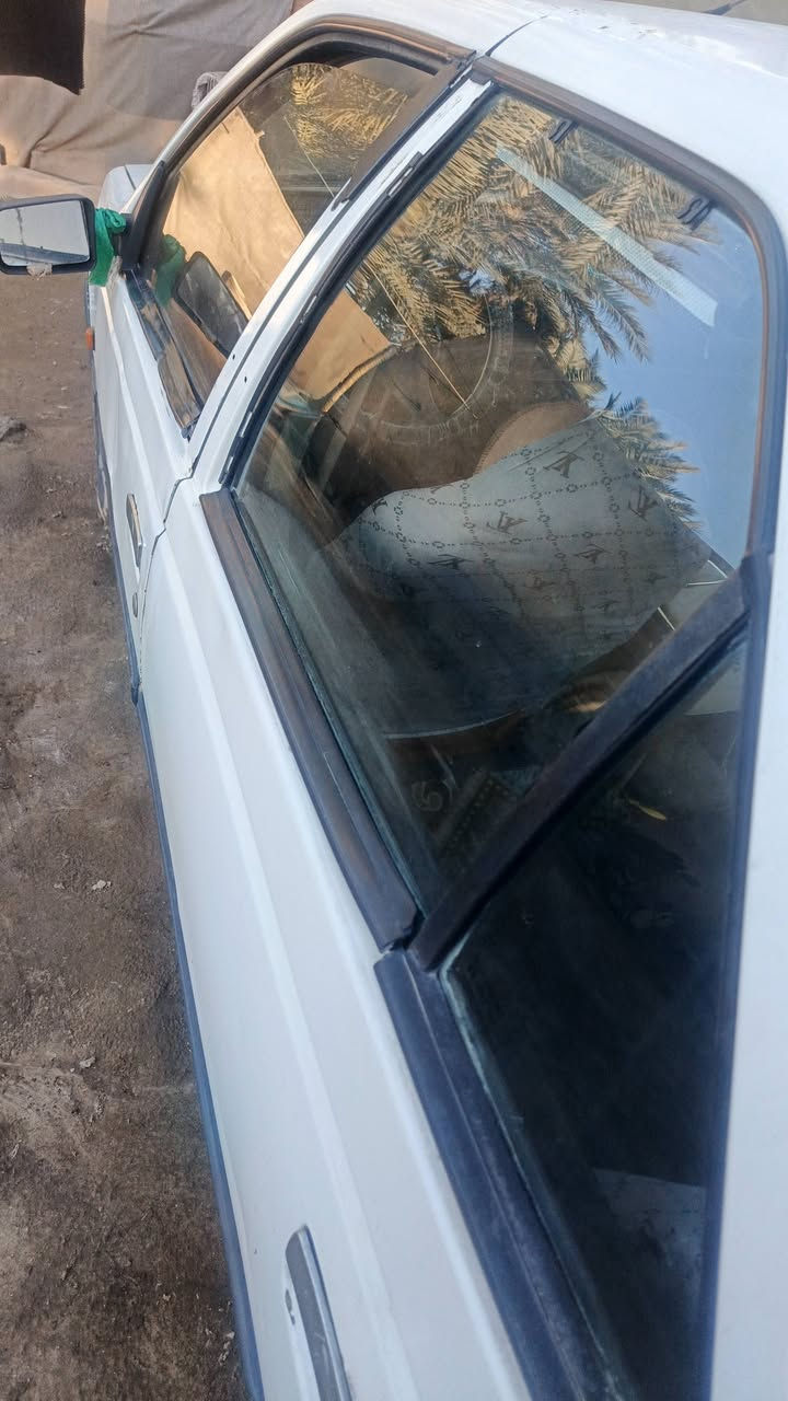 السلام عليكم بيجو روا خصوصي نضيفه كلش محرك وكير خير من الله راعيها ماندله ابيع بدون راعي ب١٦وبيها مجال مكاني نجف عباسبه للاستفسار ***********
