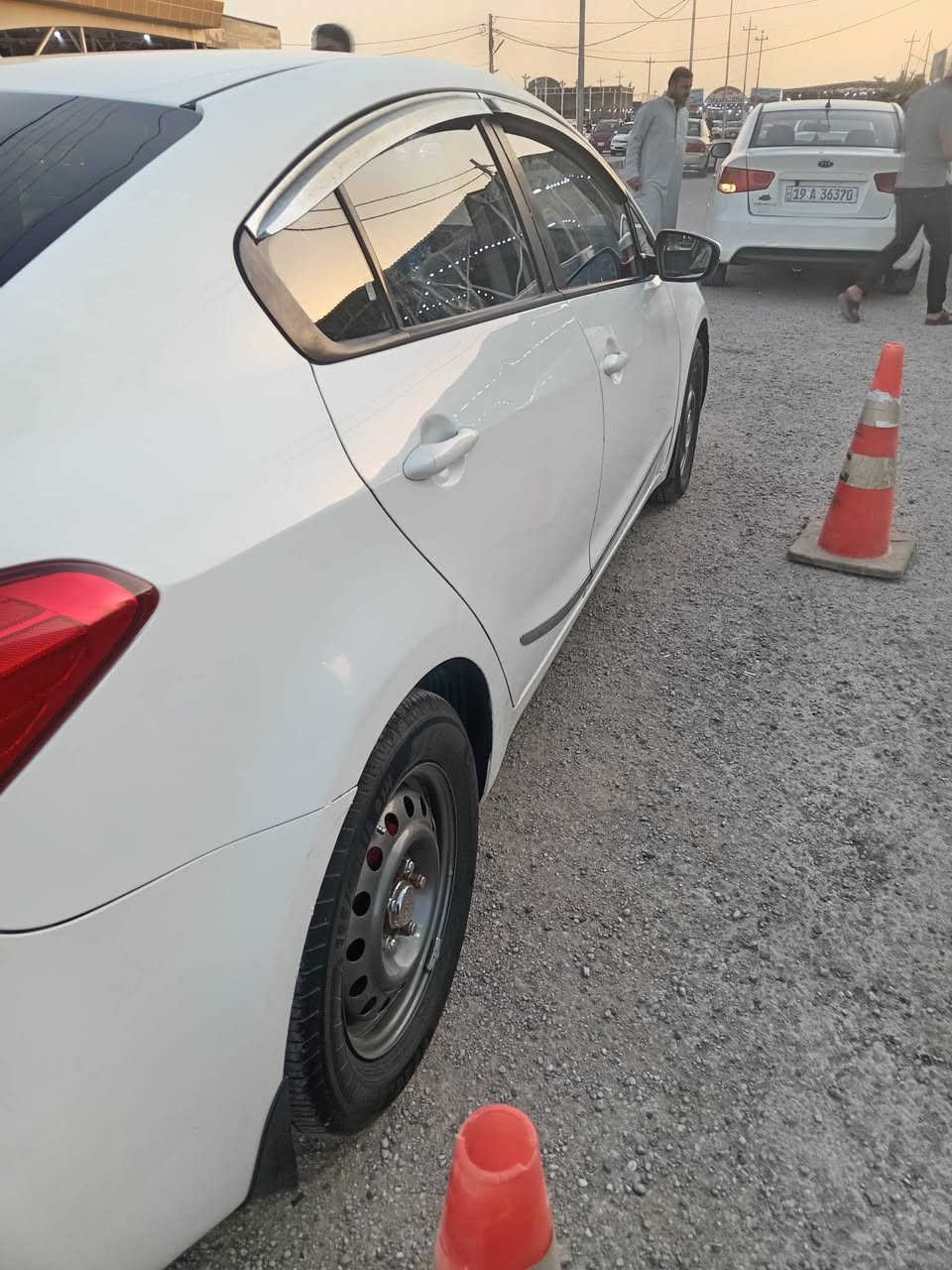 سيراتو  ١٤رقم اربيل سعرها 12 1  وبيهه مجال حك لجيه سياره كلش حلوه ماكو صبغ  ضربه تبديل كفاله مكاني نجف كوفه عباسيه ***********خابرني وتدلل
