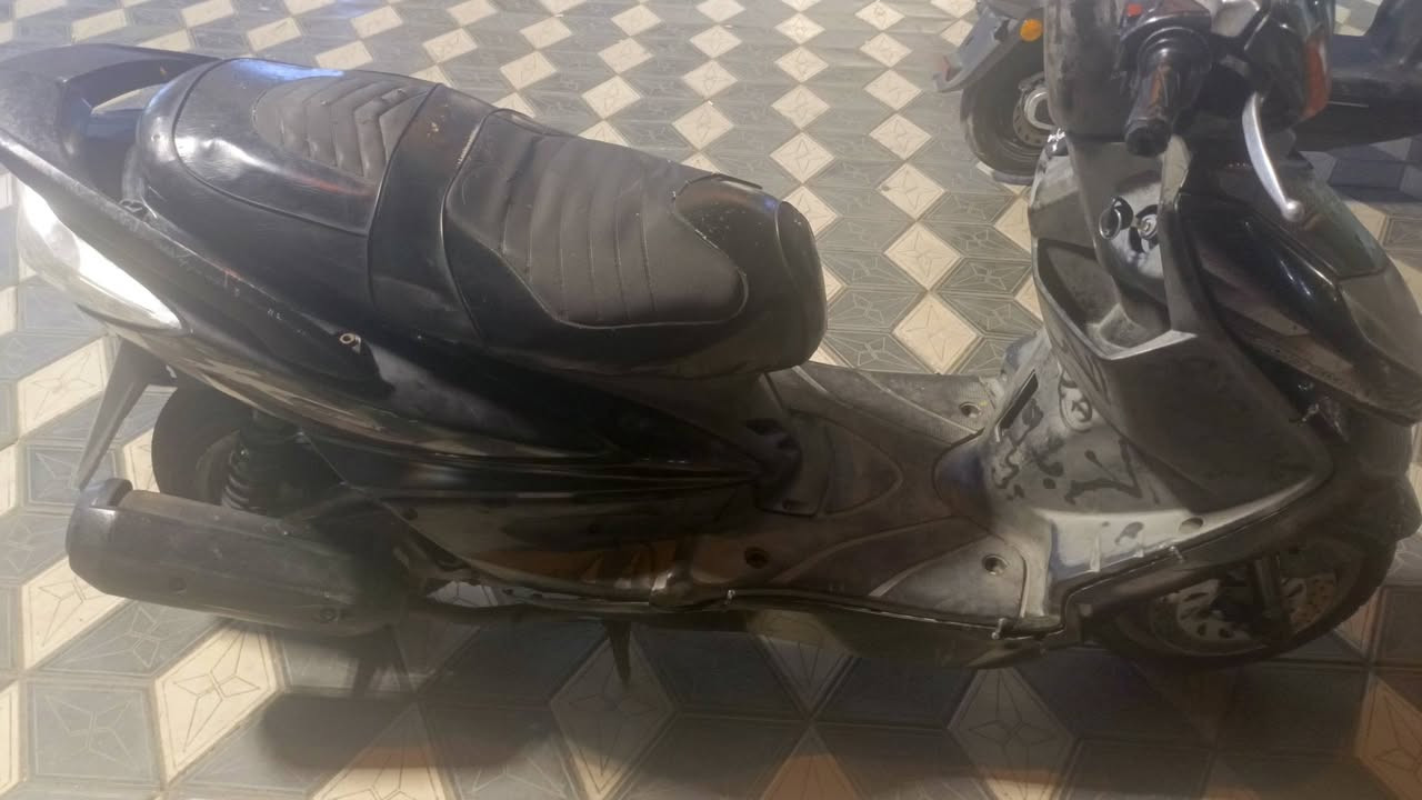 السلام عليكم سكنس فحل للبيع كامبريتر مونوزل كفر اصلي مكينه مامفتوحه كامبريتر اصلي بيه تلحيضات بسيطه السعر ٤٥٠قفل والجاي من ابعيد يأخذه ابلاش مكاني الحرية بالدولعي شارع الحسابات رقمي ***********
