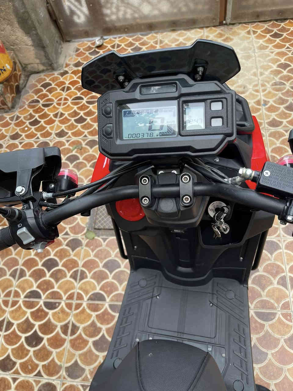 السلام عليكم دراجة همر اباتشي  2025 للبيع دراجة جديدة صارلهة اقل الشهر من ماخذهة مكينة 125cc مو شحن  السعر مليون ونص *********** والي تعجبة بي خير ويدلل
