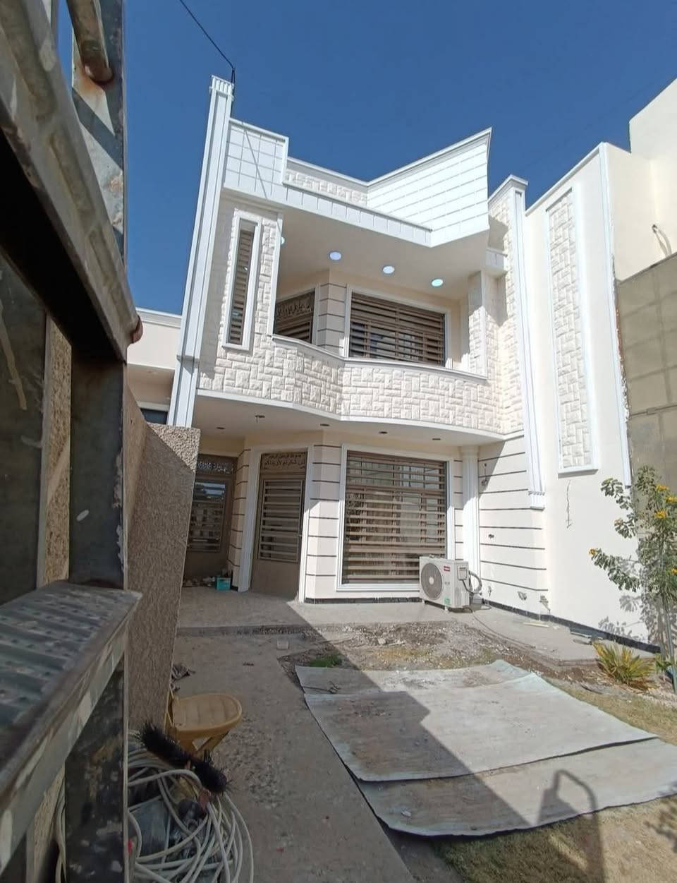 شغل واجهات وصبغ دواخل وديكورات 
((الستفسار ***********🩷))
